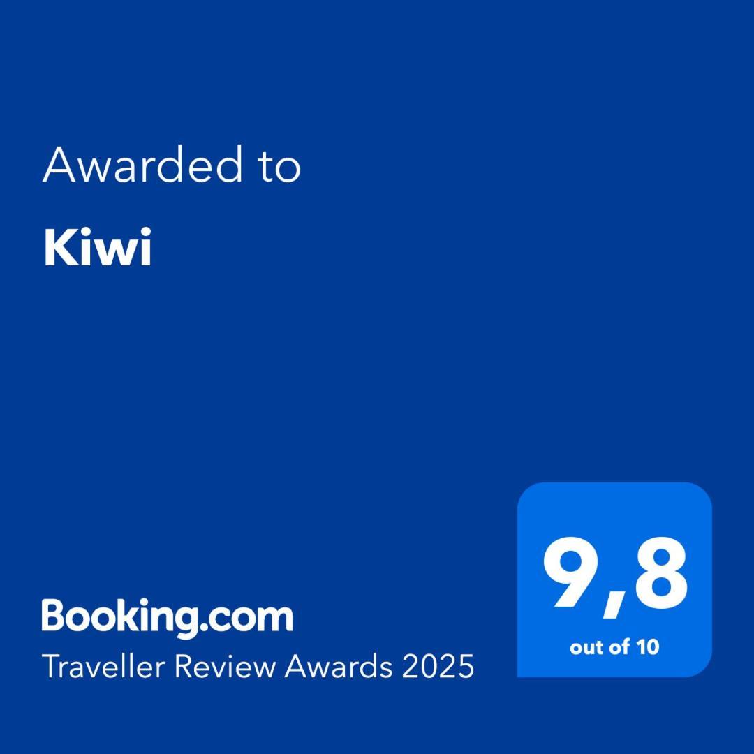Kiwi Apartment Трогир Екстериор снимка
